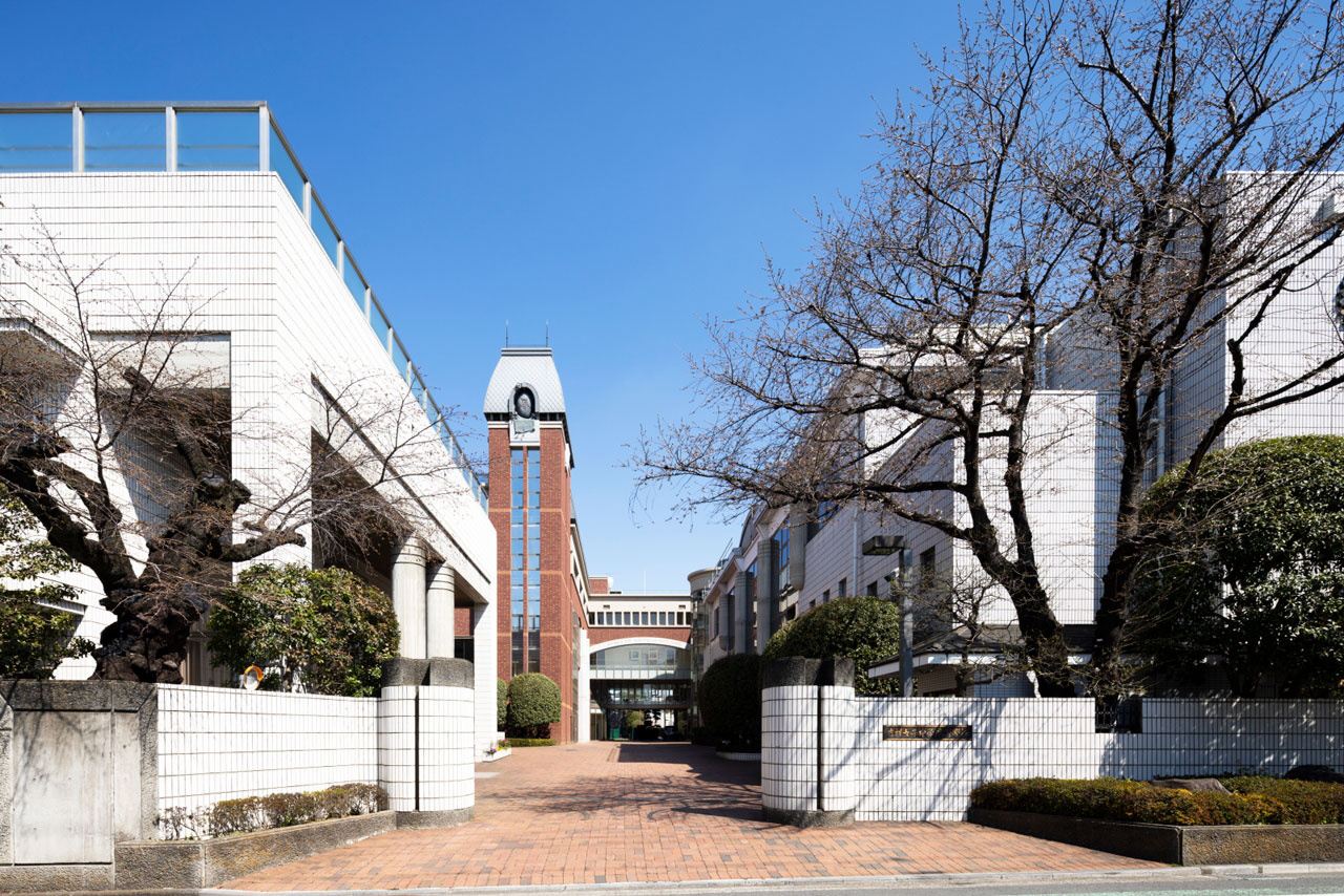 吉祥女子中学校・高等学校の校舎