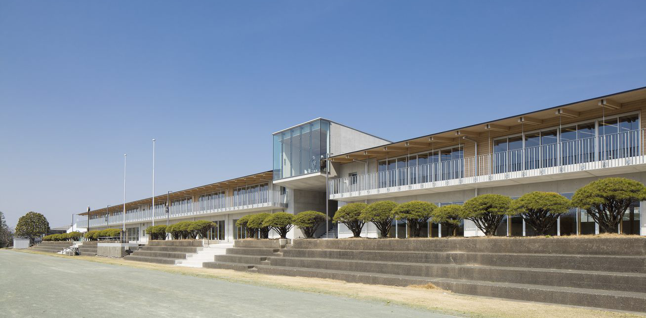 栄光学園中学校・高等学校の校舎