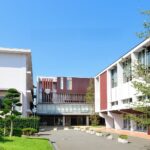 上智福岡中学高等学校の校舎