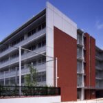 中央大学附属中学校・高等学校の校舎