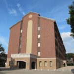 学習院女子中・高等科の校舎