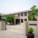 甲陽学院中学校・高等学校の校舎