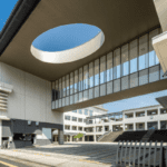 筑紫女学園中学校・高等学校の校舎